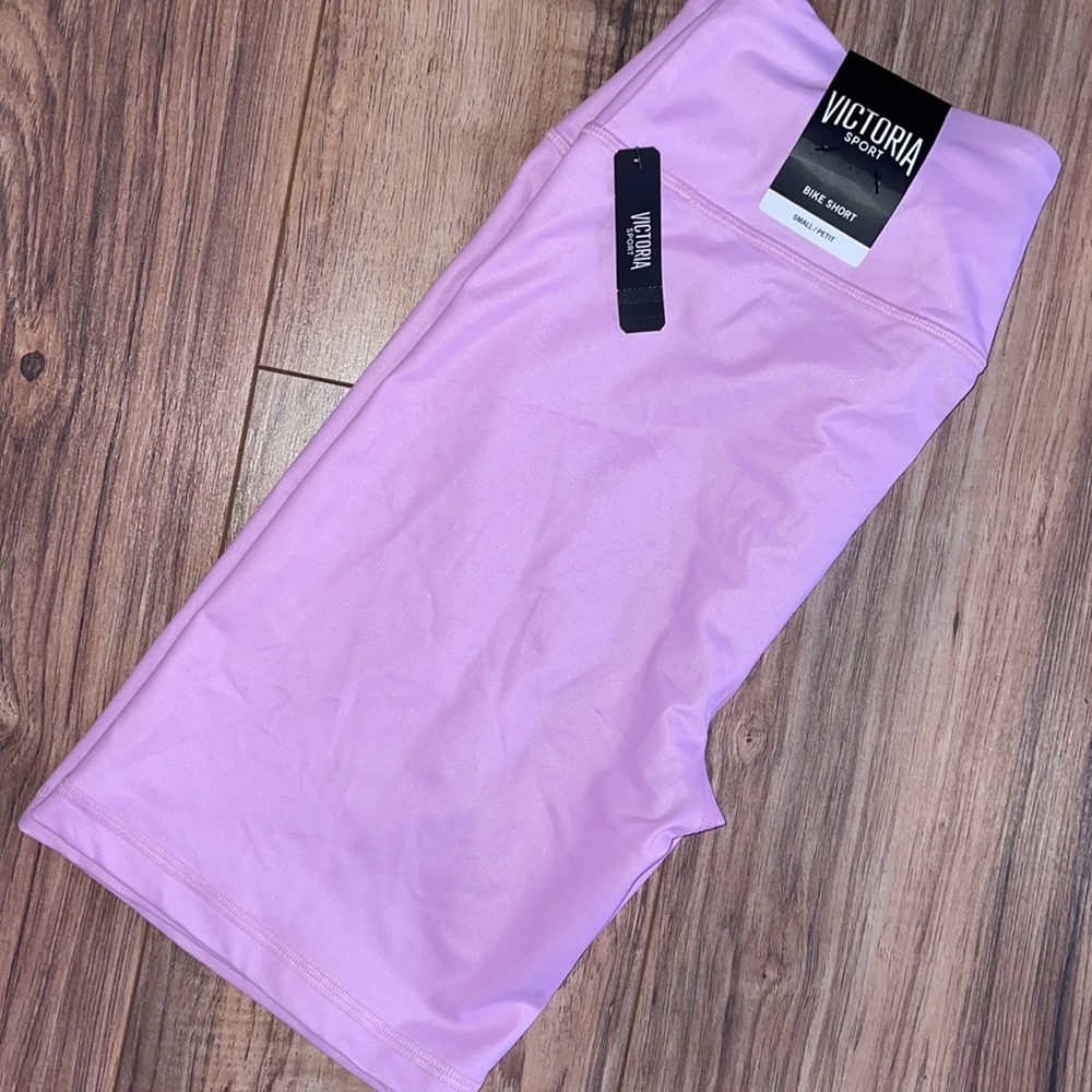 VS NWT Bike Shorts❣️